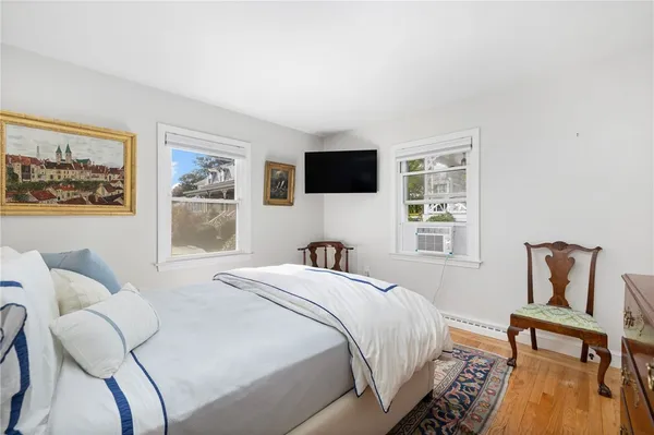 $3,450 | 6 Cliff Terrace, Newport, RI 02840