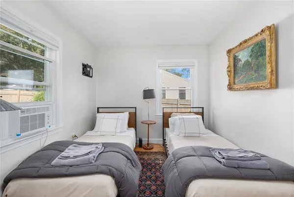 $3,450 | 6 Cliff Terrace, Newport, RI 02840