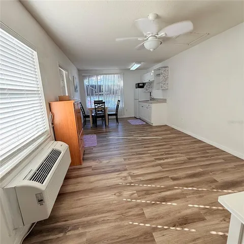 $1,100 | 801 Orchid Drive, Davenport, FL 33897