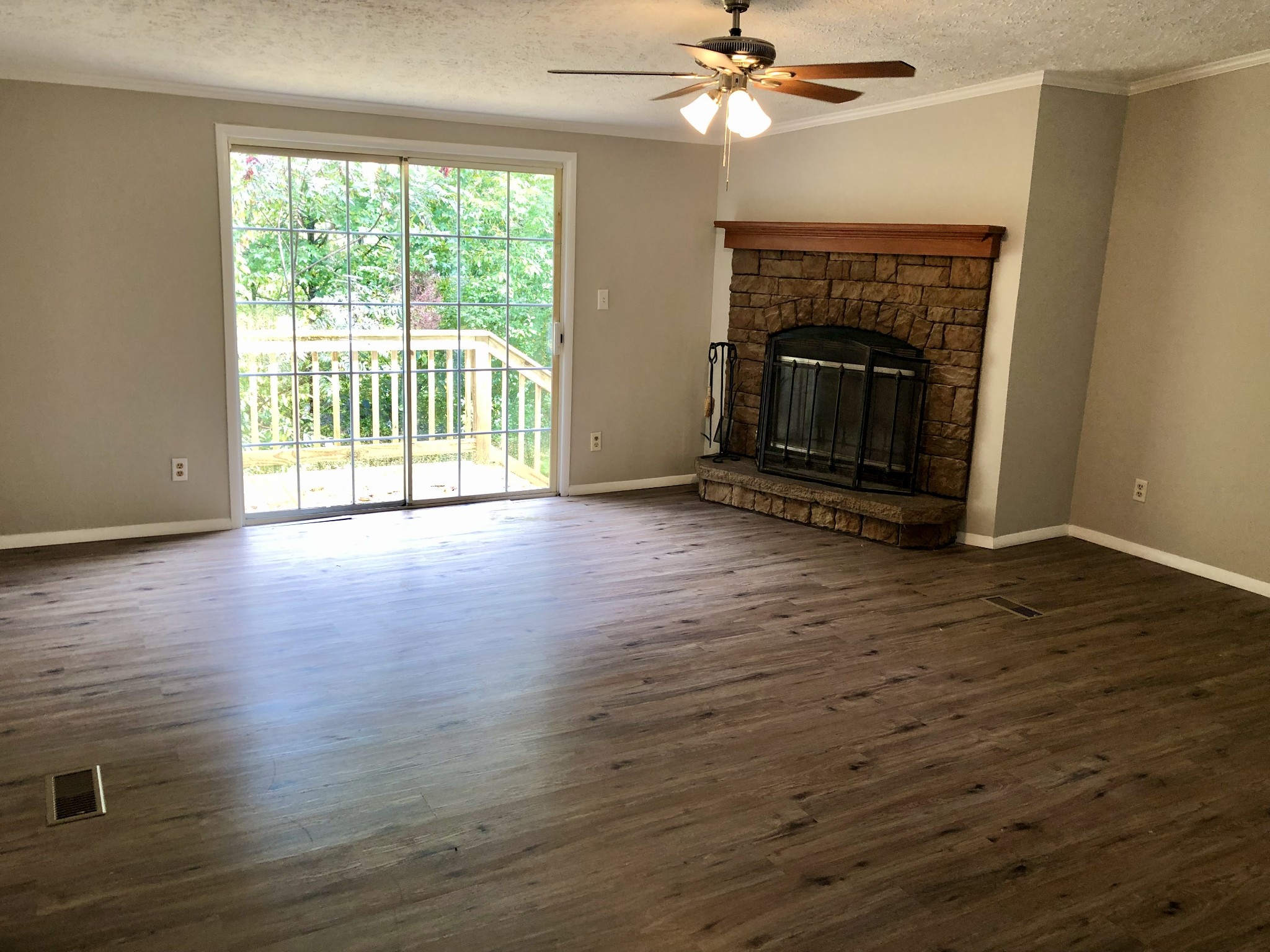 112 Rigling Road Loretto, TN 38469 - Photo 8 of 14
