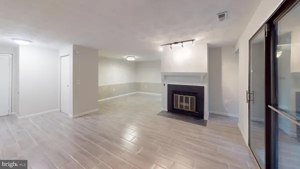 $315,000 | 18204 Swiss Circle, Unit 3102, Germantown, MD 20874