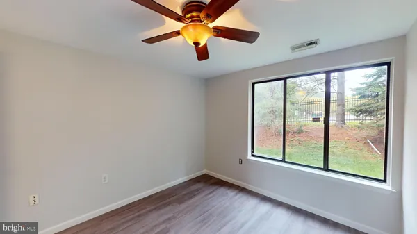 $315,000 | 18204 Swiss Circle, Unit 3102, Germantown, MD 20874