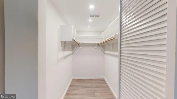 $315,000 | 18204 Swiss Circle, Unit 3102, Germantown, MD 20874