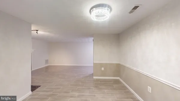 $315,000 | 18204 Swiss Circle, Unit 3102, Germantown, MD 20874