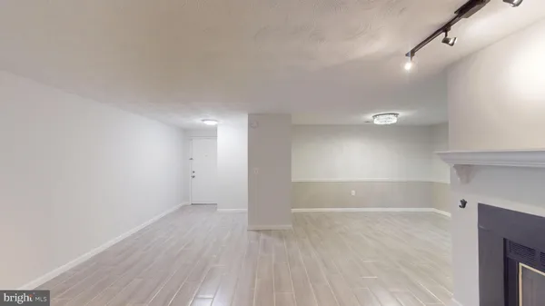 $315,000 | 18204 Swiss Circle, Unit 3102, Germantown, MD 20874