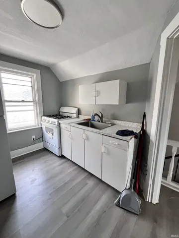 $150,000 | 1411 South Main Street, Kokomo, IN 46902