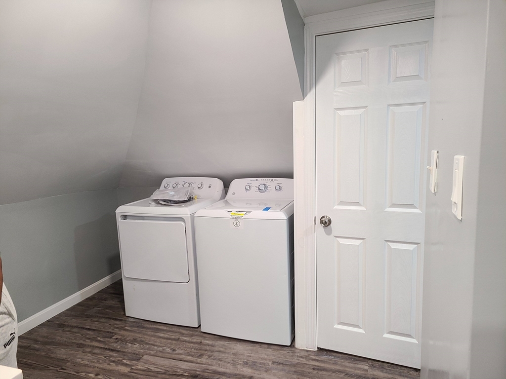 64 Stockton Street Boston, MA 02124 - Photo 5 of 27 a utility room with dryer and washer