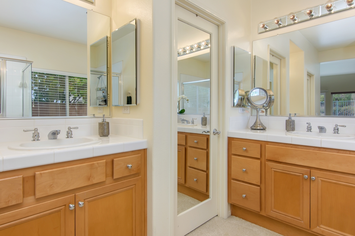 2102 Sun Valley Road San Marcos, CA 92078 - Photo 13 of 25