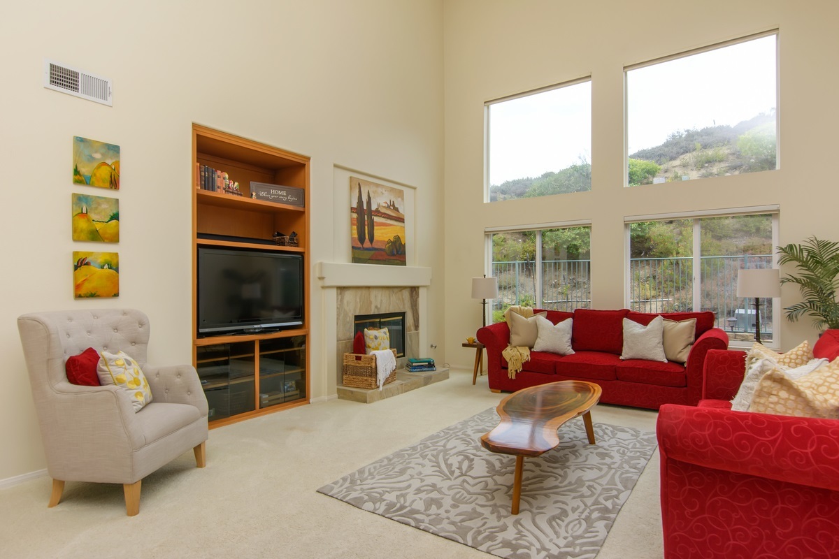 2102 Sun Valley Road San Marcos, CA 92078 - Photo 4 of 25