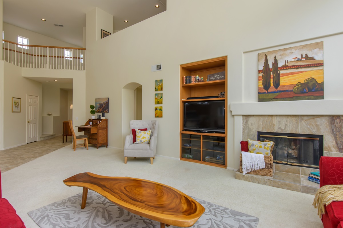 2102 Sun Valley Road San Marcos, CA 92078 - Photo 5 of 25