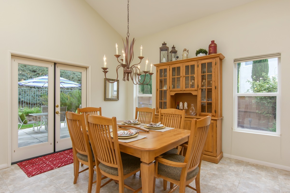 2102 Sun Valley Road San Marcos, CA 92078 - Photo 6 of 25