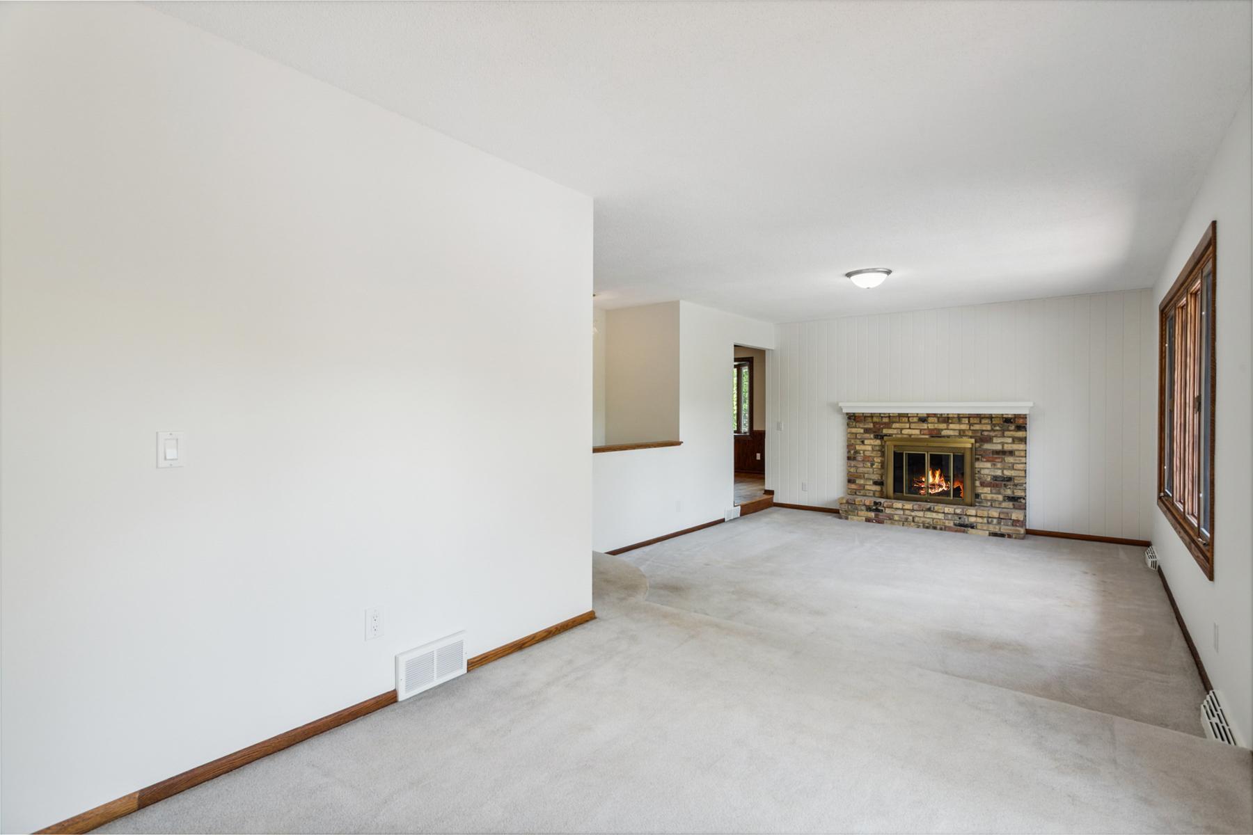 10625 Utica Road South Bloomington, MN 55437 - Photo 11 of 33 Gallery Image 11