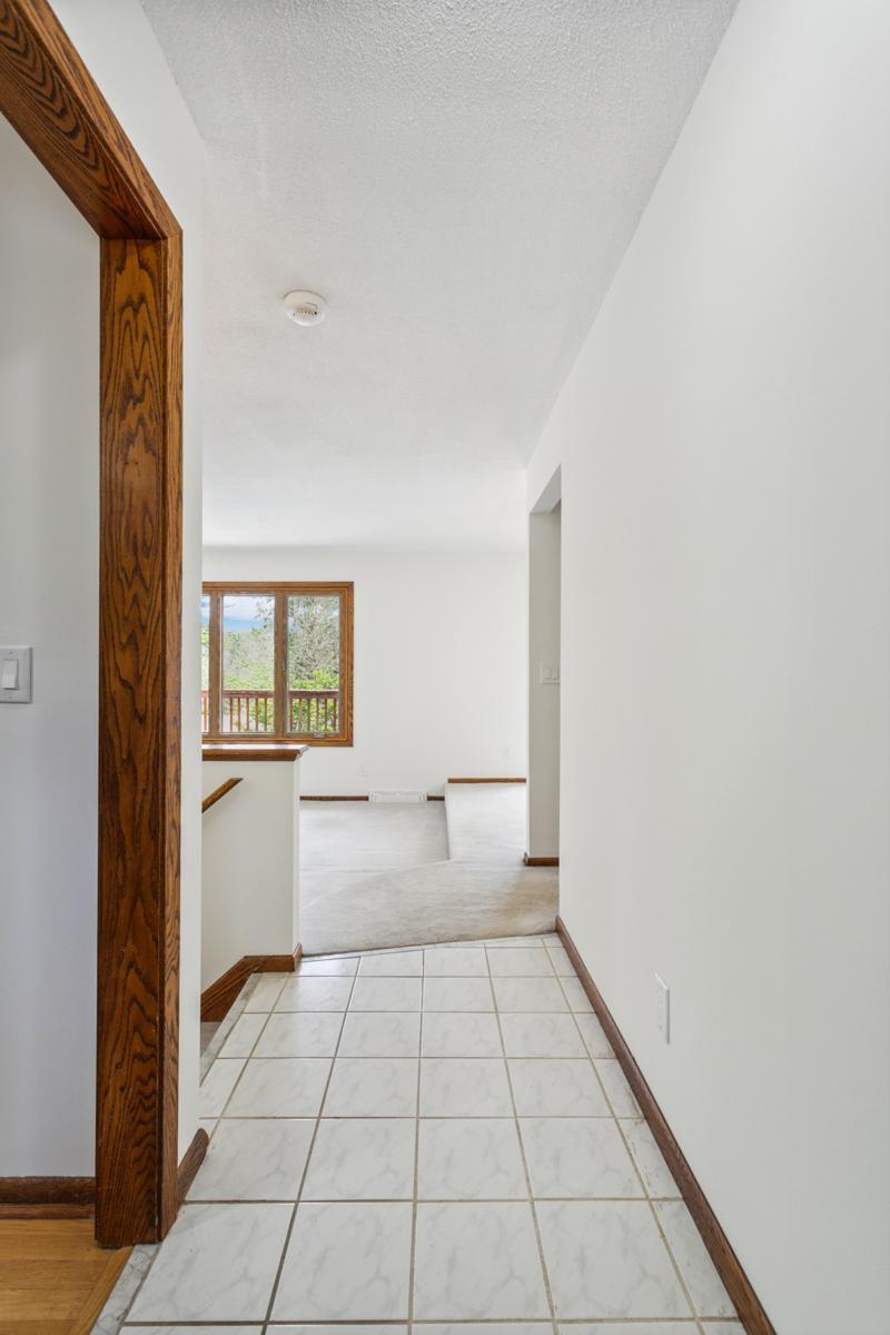 10625 Utica Road South Bloomington, MN 55437 - Photo 13 of 33 Gallery Image 13