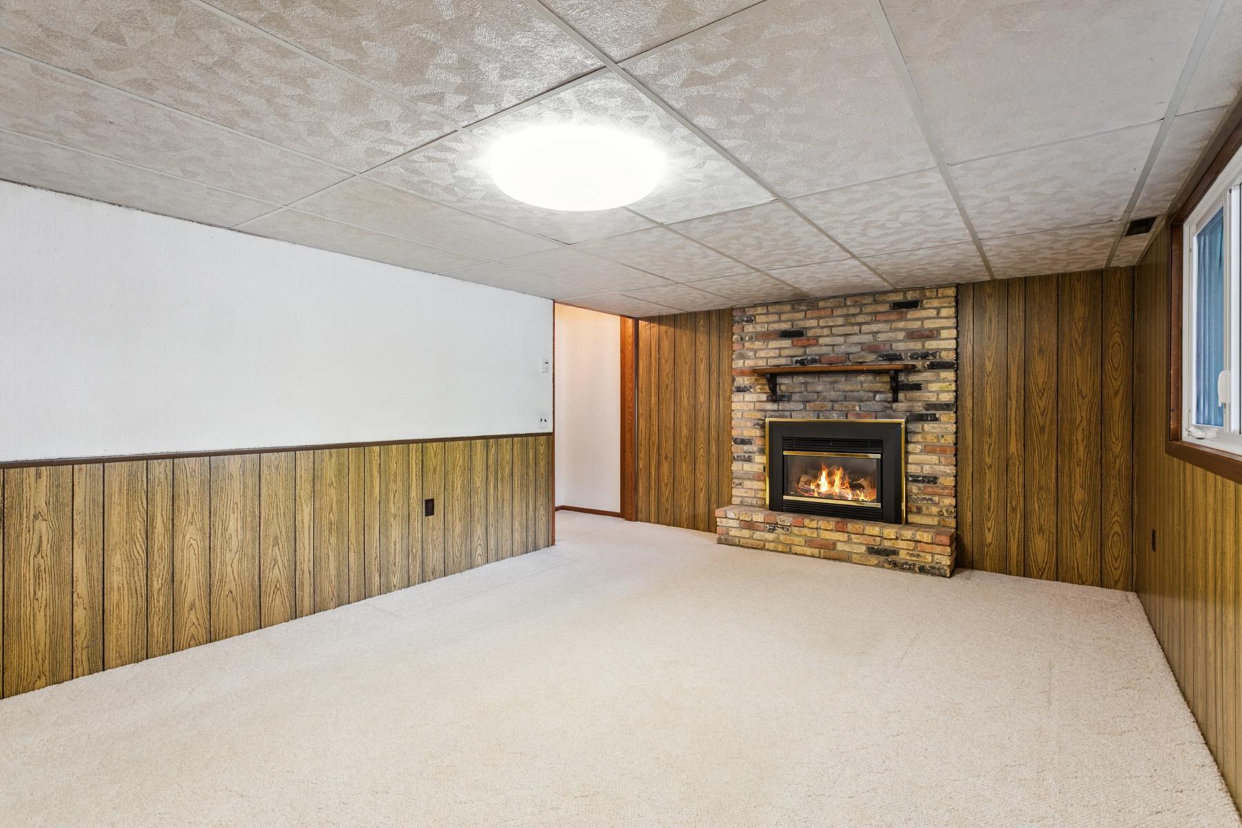 10625 Utica Road South Bloomington, MN 55437 - Photo 24 of 33 Gallery Image 24