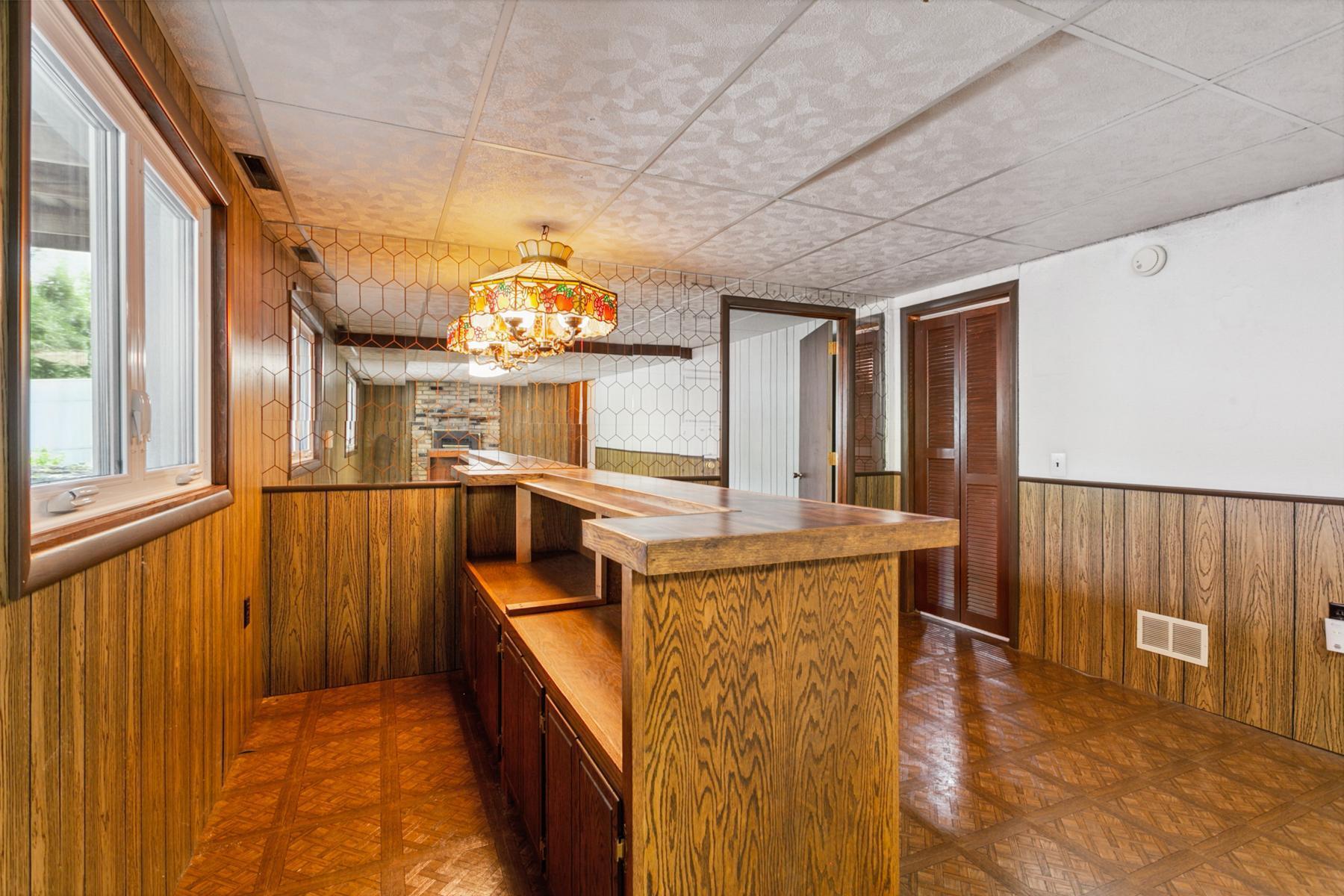 10625 Utica Road South Bloomington, MN 55437 - Photo 28 of 33 Gallery Image 28
