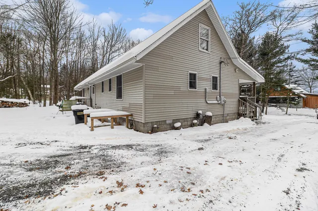 $665,000 | 4760 North Lakeshore Drive, Mears, MI 49436