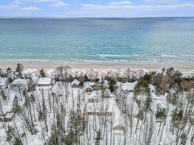 $665,000 | 4760 North Lakeshore Drive, Mears, MI 49436