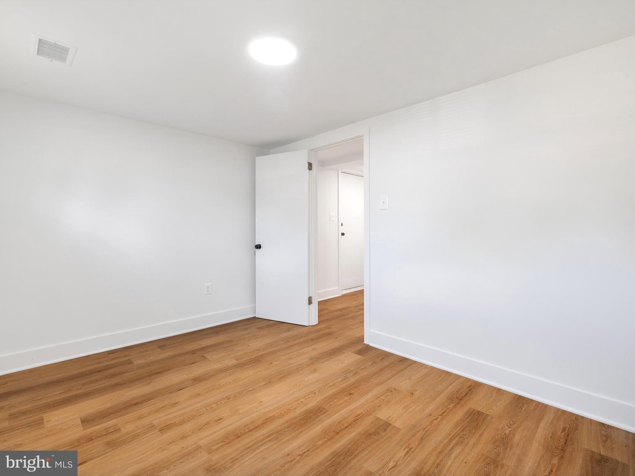 6601 Kipling Parkway District Heights, MD 20747 - Photo 22 of 34