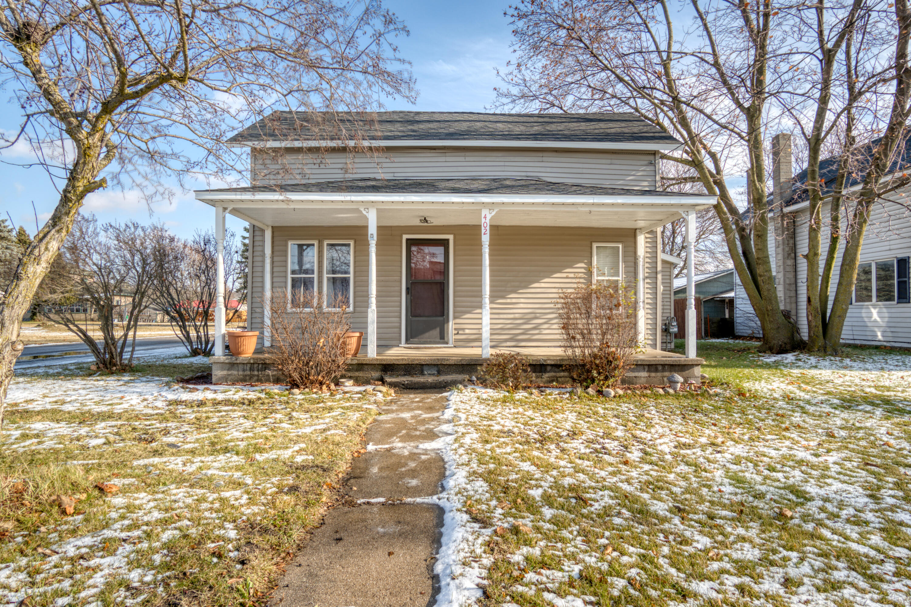 402 Morse Street Reed City, MI 49677 - Photo 1 of 28 DSC09468_16