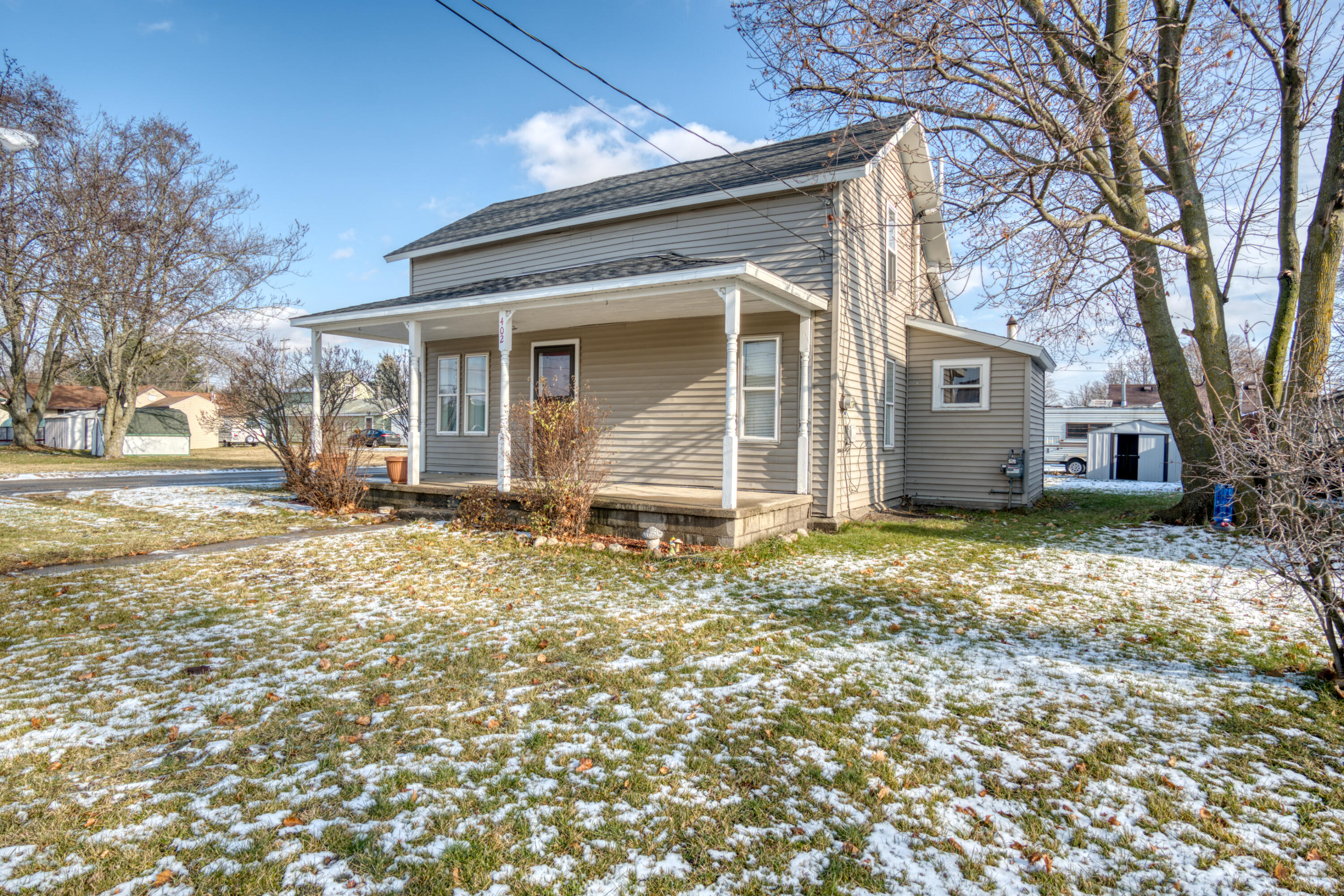 402 Morse Street Reed City, MI 49677 - Photo 3 of 28 DSC09478_18