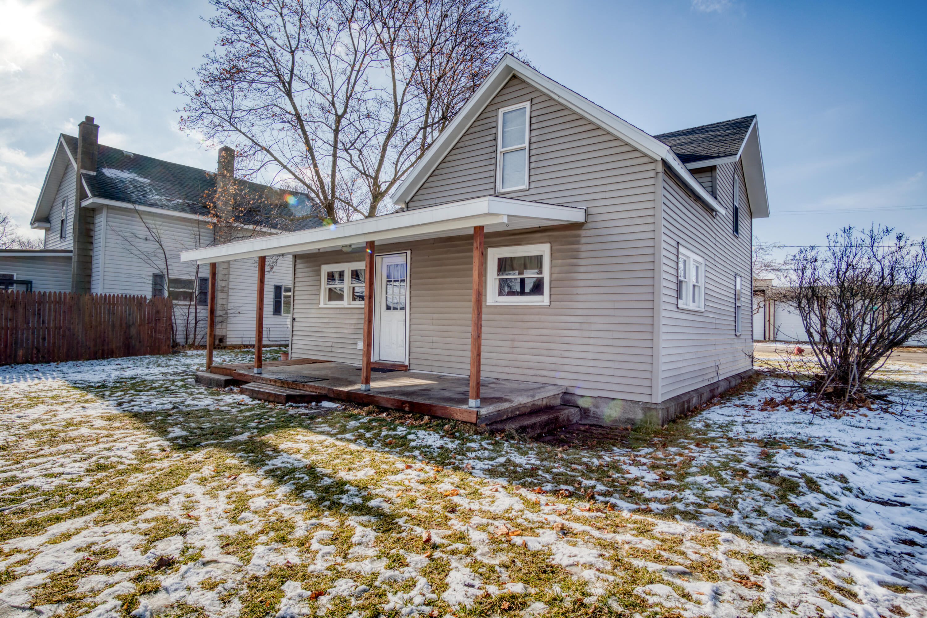 402 Morse Street Reed City, MI 49677 - Photo 4 of 28 DSC09482_19