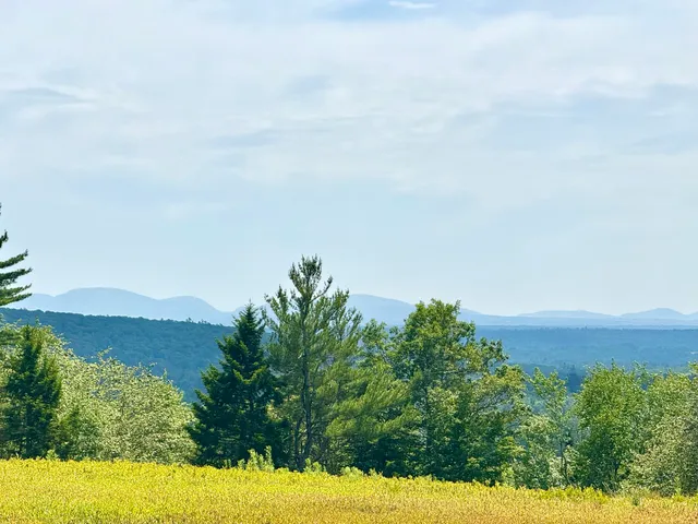 $799,000 | 11 Martins Ridge Road, Franklin, ME 04634