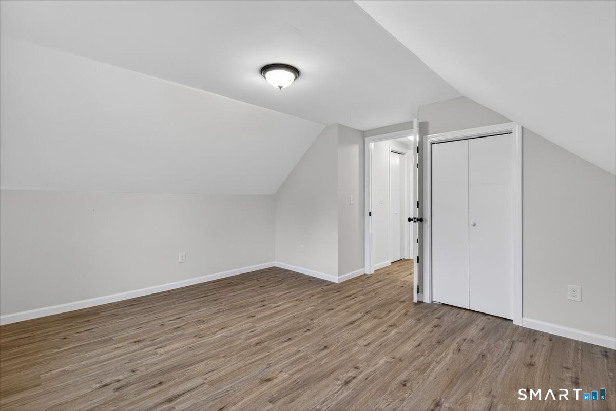 321 Franklin Road Hamden, CT 06517 - Photo 24 of 32