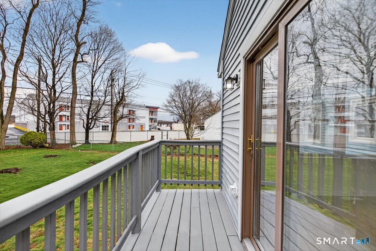 321 Franklin Road Hamden, CT 06517 - Photo 26 of 32