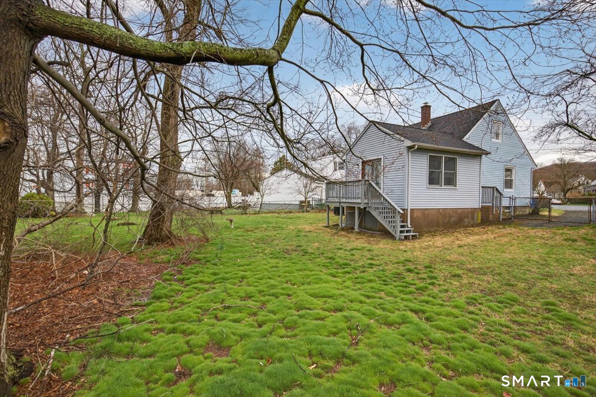 321 Franklin Road Hamden, CT 06517 - Photo 30 of 32