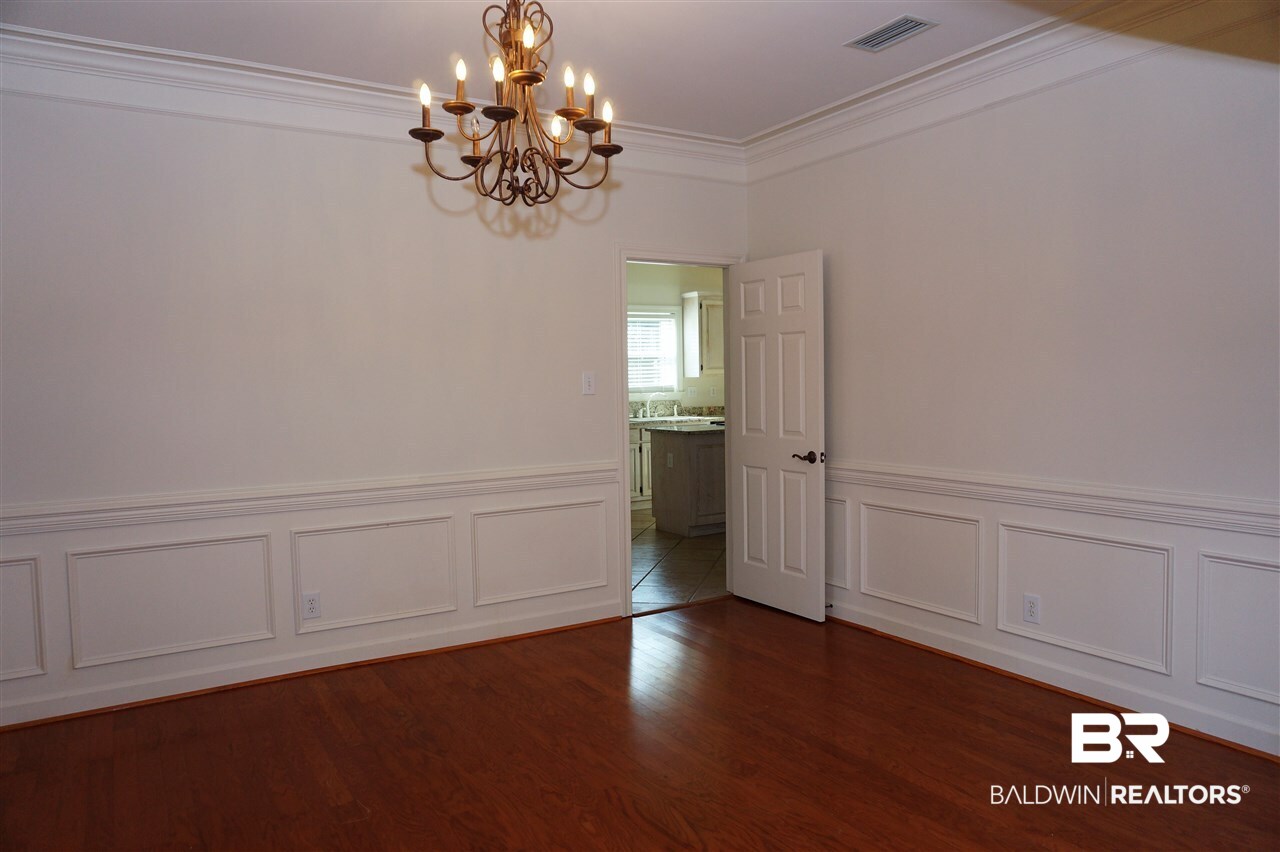 234 General Canby Loop Spanish Fort, AL 36527 - Photo 4 of 24 Dining room