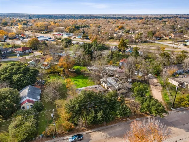 $89,000 | 1302 North Sims Avenue, Bryan, TX 77803