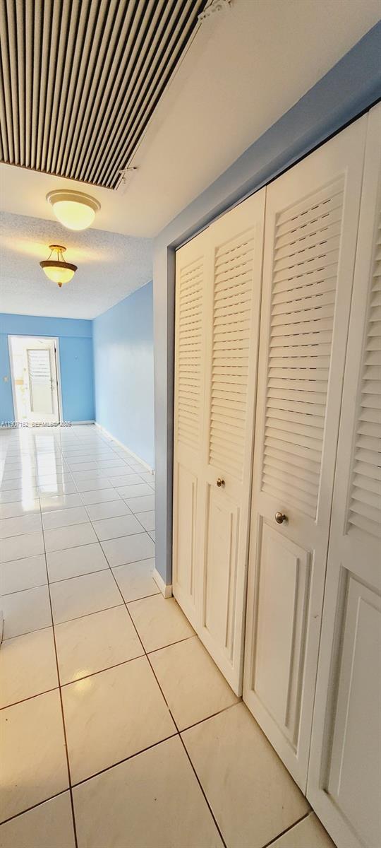 534 Mansfield M, Unit 534 Boca Raton, FL 33434 - Photo 12 of 51 a view of a livingroom with an entryway