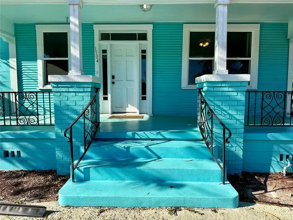 a view of front door of house