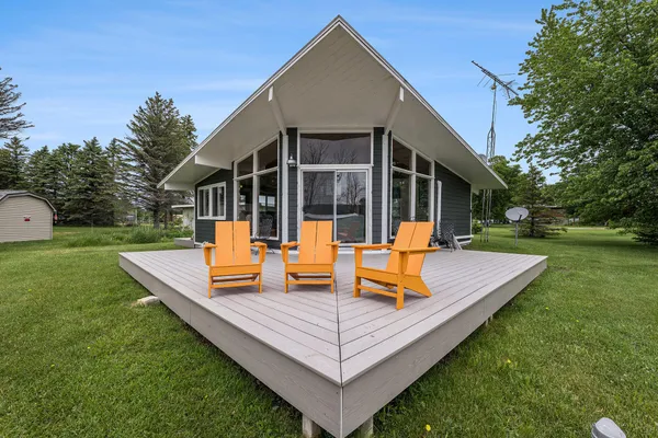 $425,000 | 16864 Northwood Highway, Arcadia, MI 49613