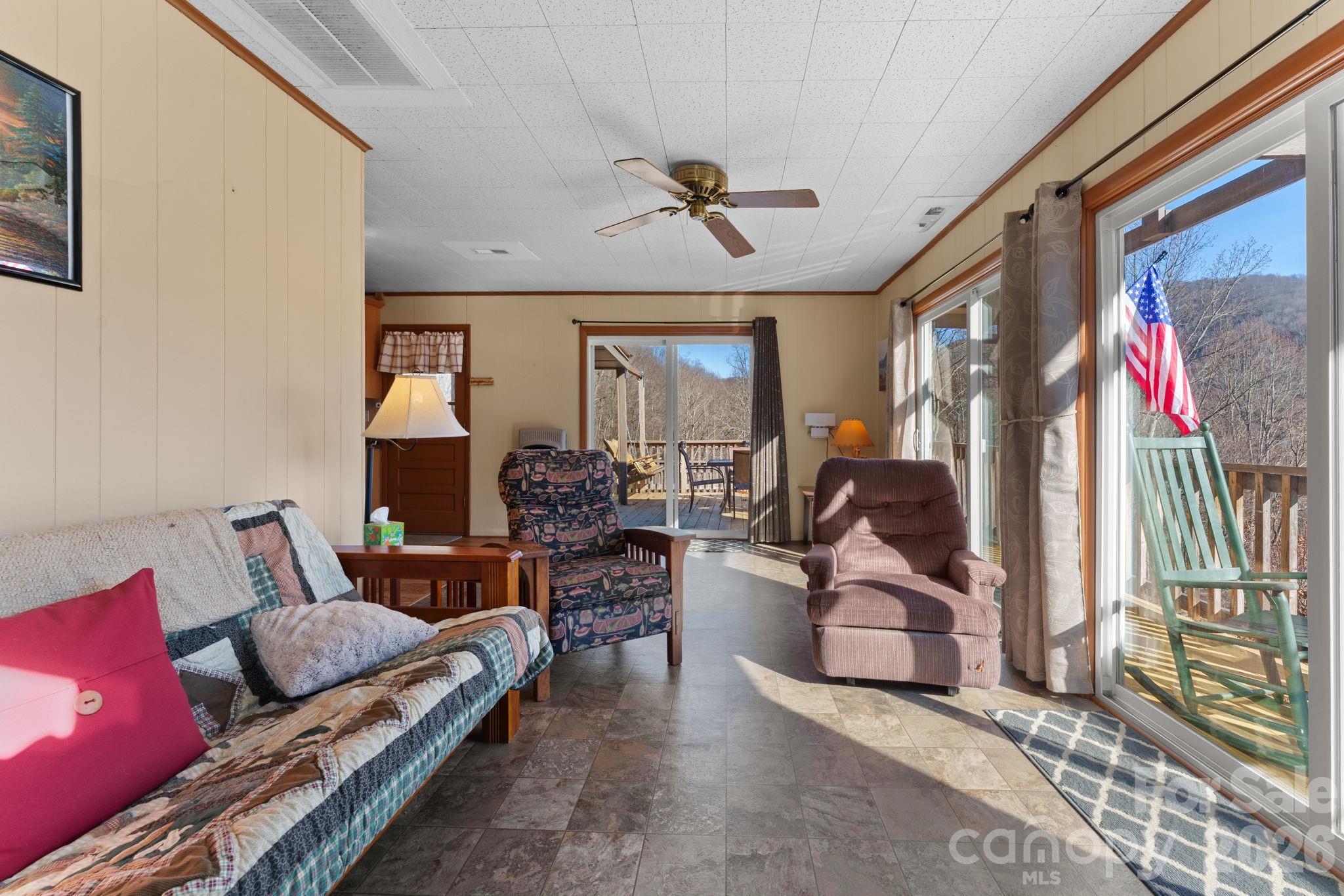 82 Brendle Road Bryson City, NC 28713 - Photo 10 of 34