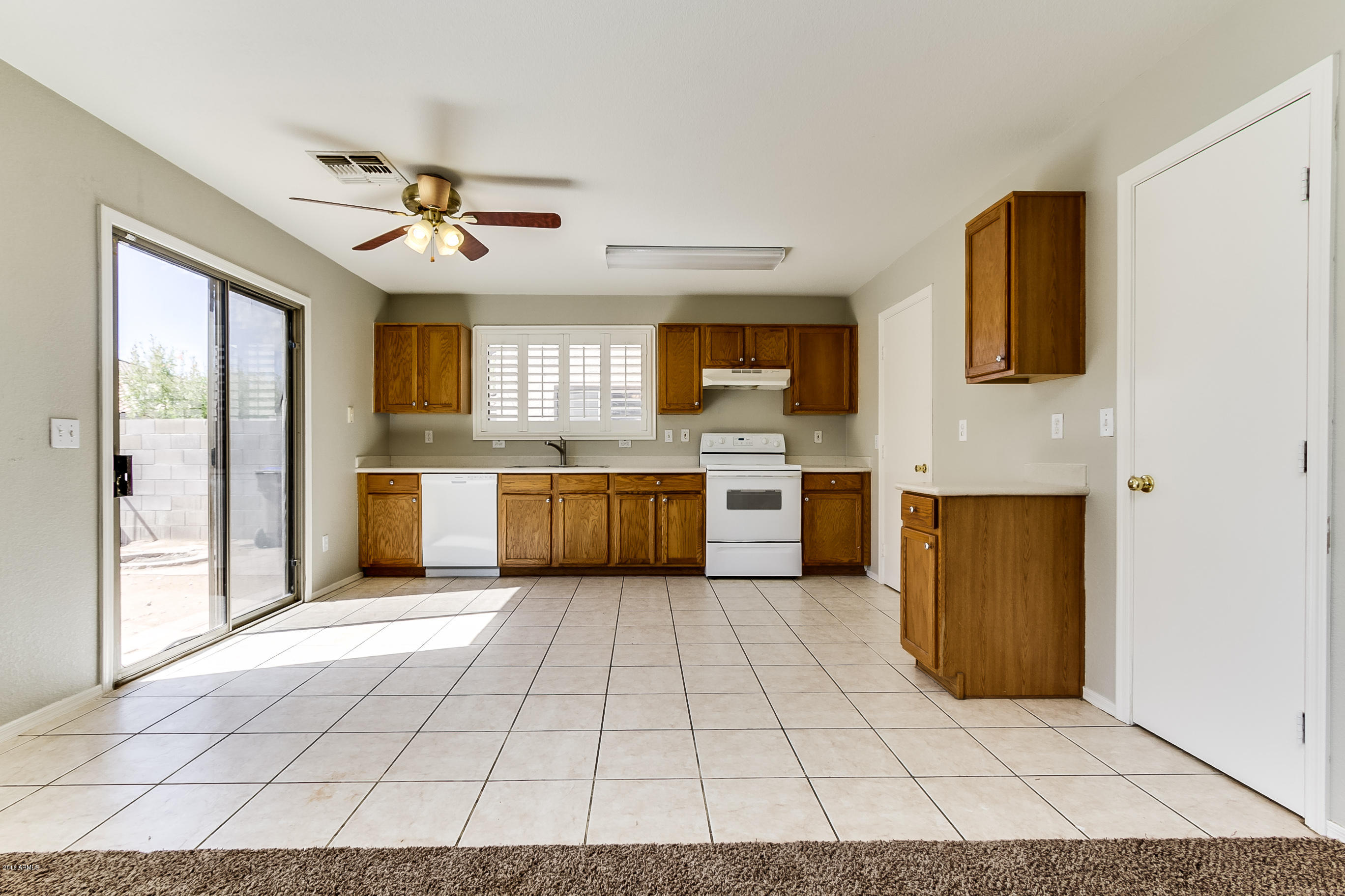 3356 South Bowman Road Apache Junction, AZ 85119 - Photo 2 of 22 Bowman - 012