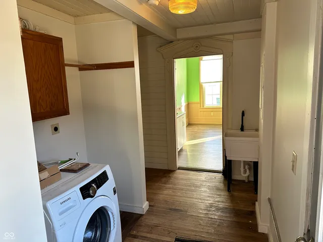 $1,300 | 7986 East Co Road 975 South, Cloverdale, IN 46120