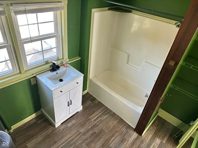 $1,300 | 7986 East Co Road 975 South, Cloverdale, IN 46120