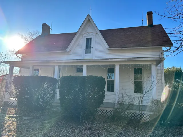 $1,300 | 7986 East Co Road 975 South, Cloverdale, IN 46120