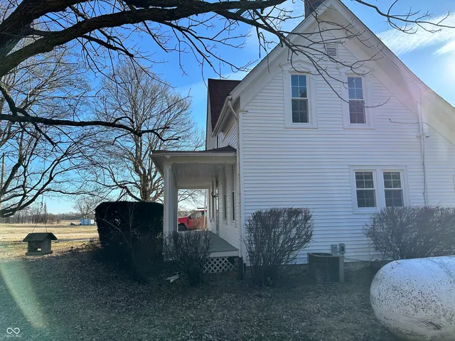 $1,300 | 7986 East Co Road 975 South, Cloverdale, IN 46120