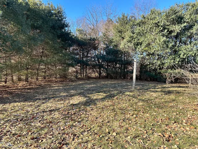 $1,300 | 7986 East Co Road 975 South, Cloverdale, IN 46120