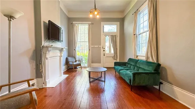 $1,500 | 329 Belleville Street, New Orleans, LA 70114