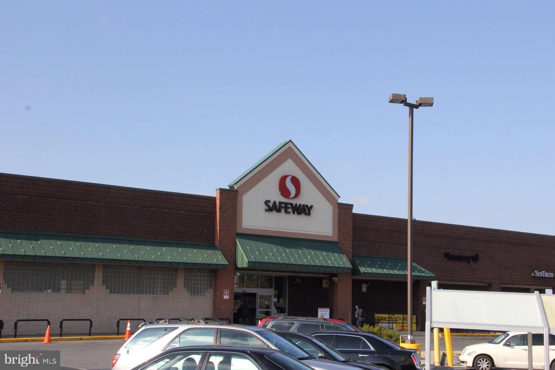 1663 Gales Street Northeast, Unit 1 Washington, DC 20002 - Photo 11 of 13 Safeway!