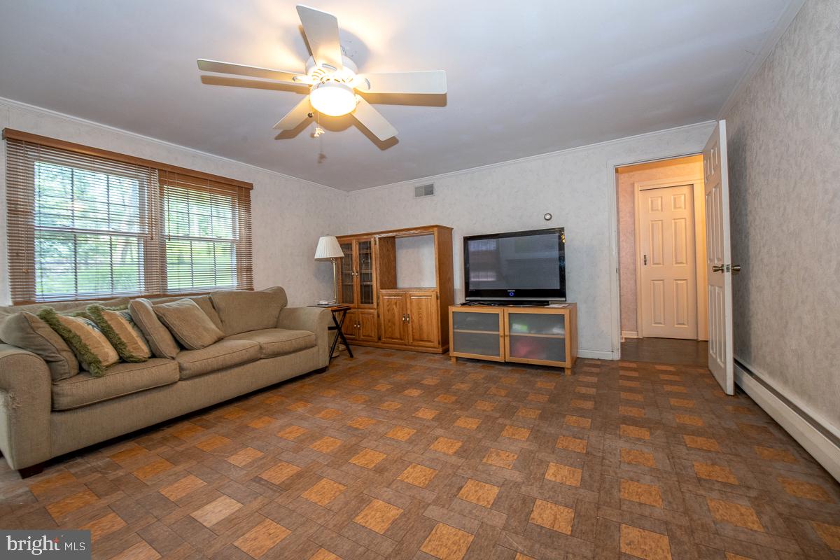 686 Vassar Road Wayne, PA 19087 - Photo 33 of 41