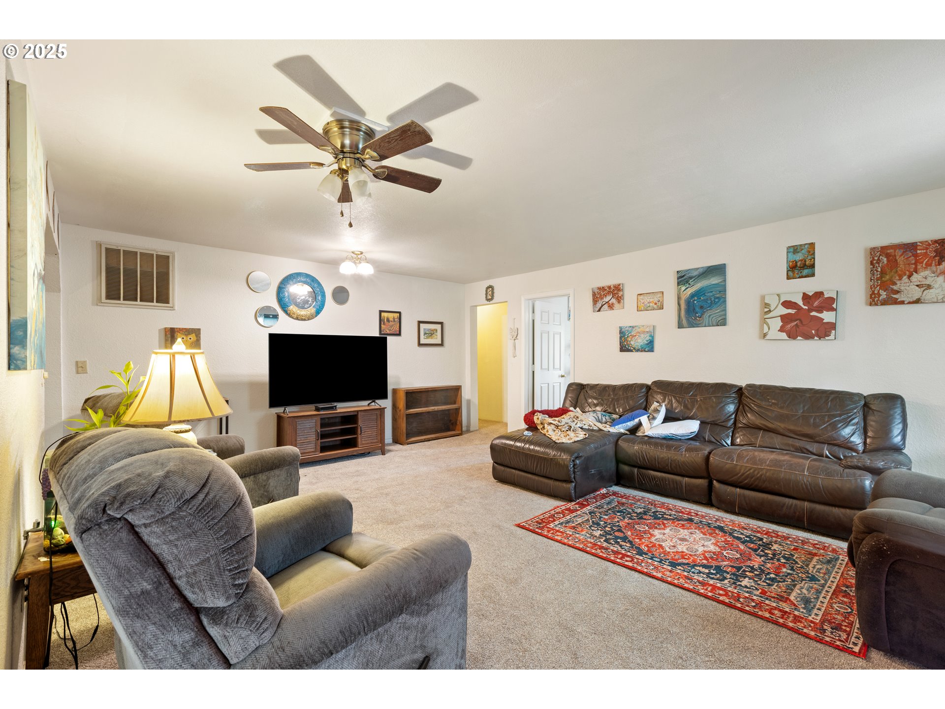 2414 Brockway Road Winston, OR 97496 - Photo 8 of 36