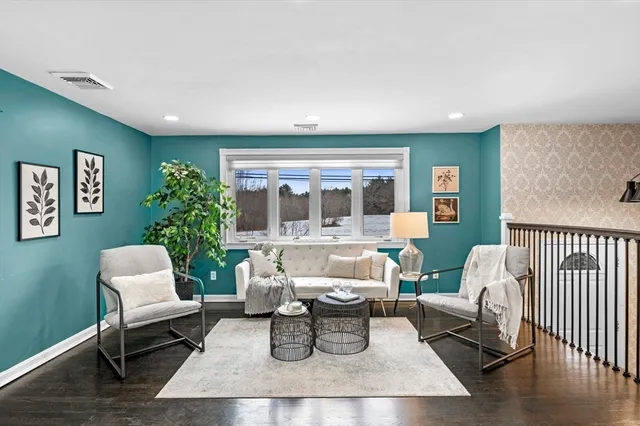 $649,900 | 54 Methuen Road, Dracut, MA 01826