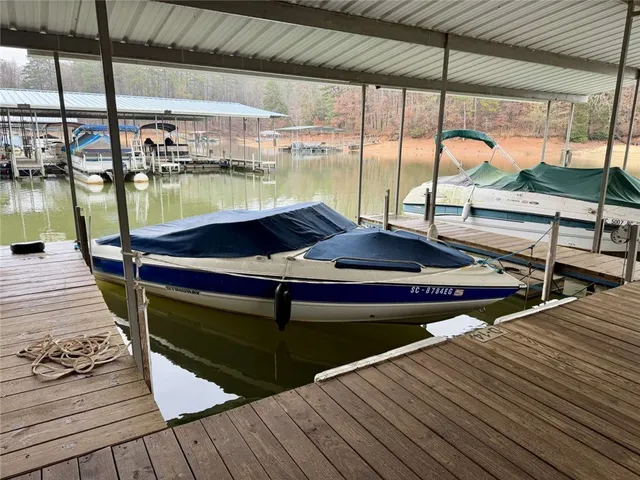 $639,900 | 111 North Hogan Drive, Westminster, SC 29693