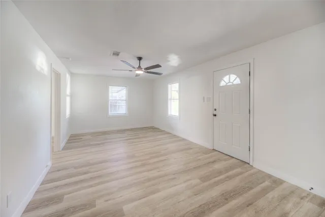 $1,295 | 709 Pine Street, Woodville, TX 75979