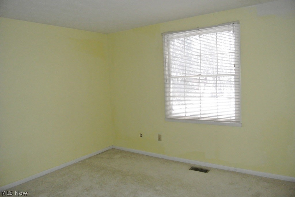 2459 Audubon Road Akron, OH 44320 - Photo 14 of 34
