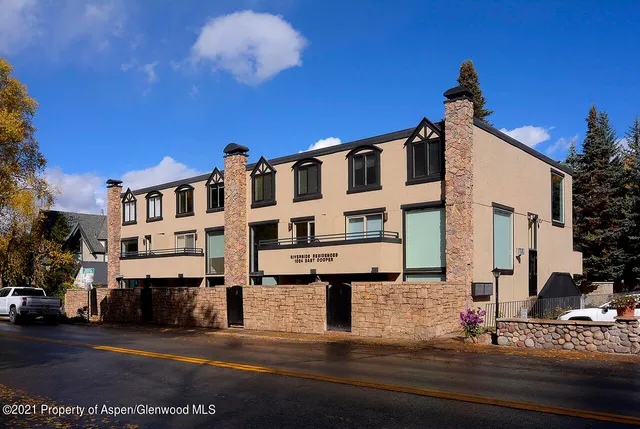 $15,000 | 1024 East Cooper Avenue, Unit 8, Aspen, CO 81611